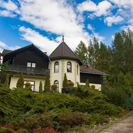 Villa Falsztyn Holiday Home Exterior photo