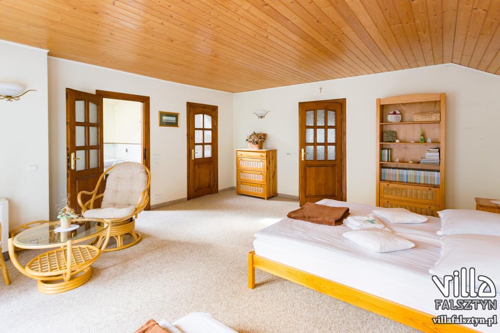 Villa Falsztyn Holiday Home Holiday home Falsztyn